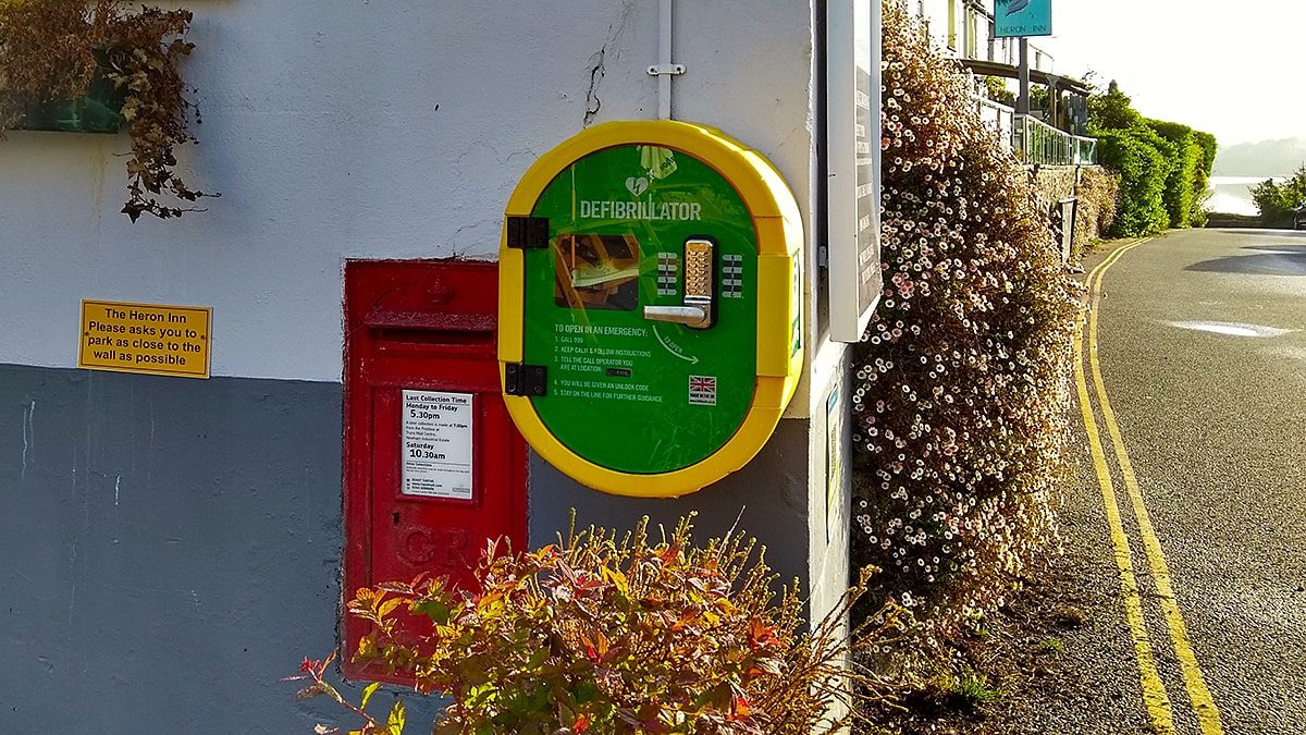 Malpas Defibrillator